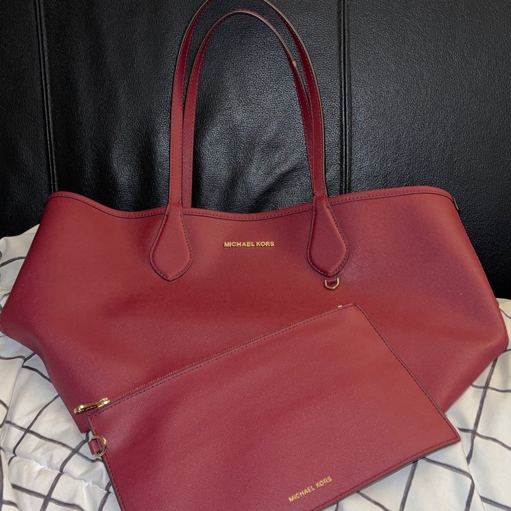 Michael Kors Saige Reversible Medium Tote Bag Shoulder Handbag and clutch Only - Picture 11 of 16